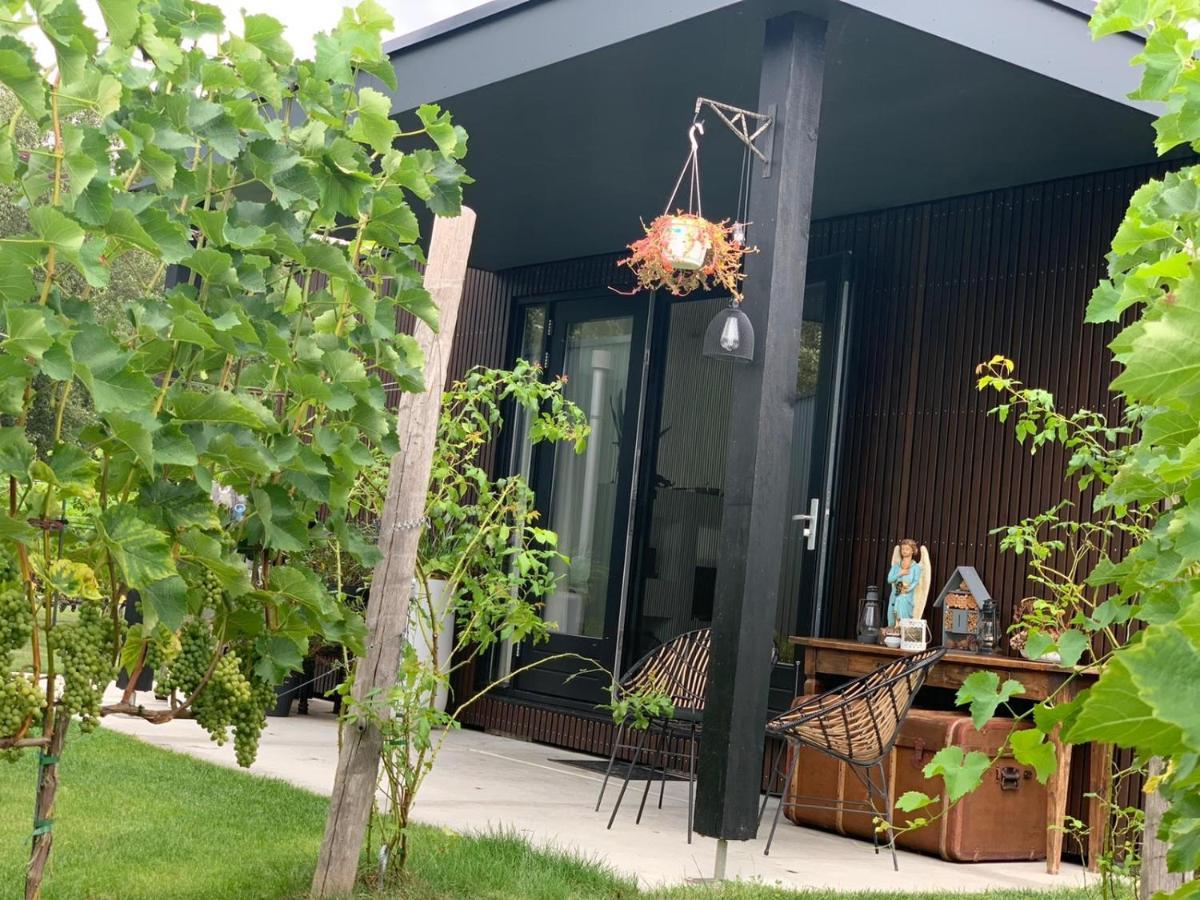 Villa Life Contains Beautiful Things Almere Esterno foto